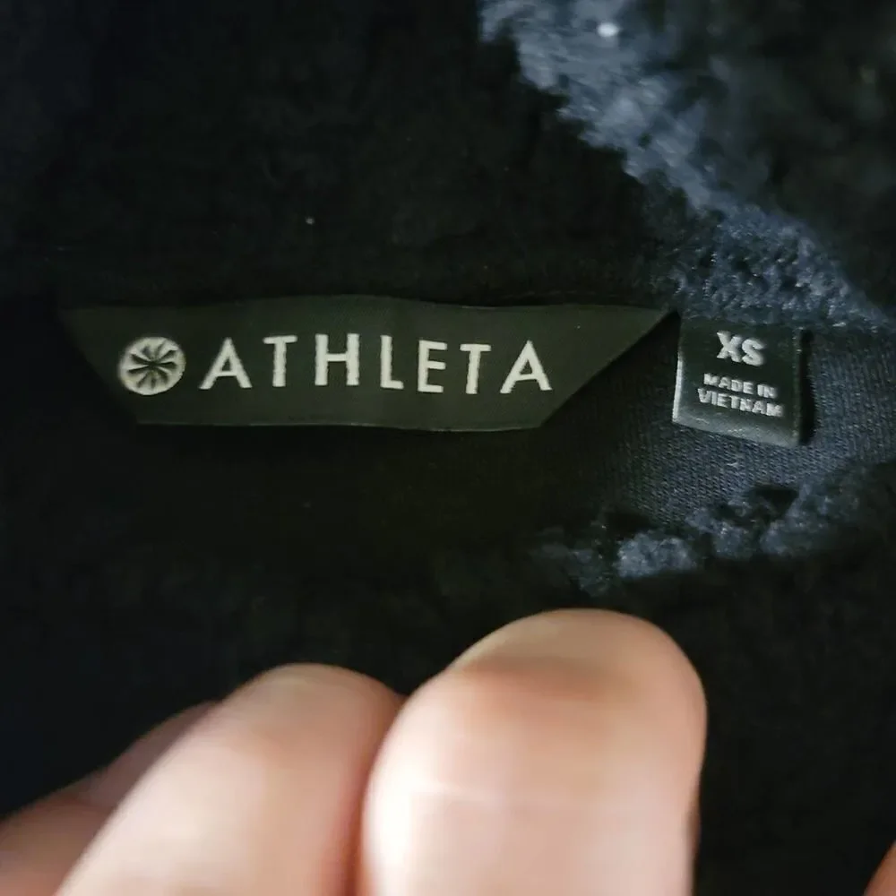 Athleta Fleece Cowl Neck Pullover Sz XS